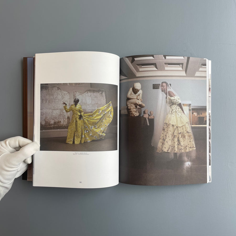 A Magazine curated by Erdem - N°24 - 2022 - Saint-Martin Bookshop