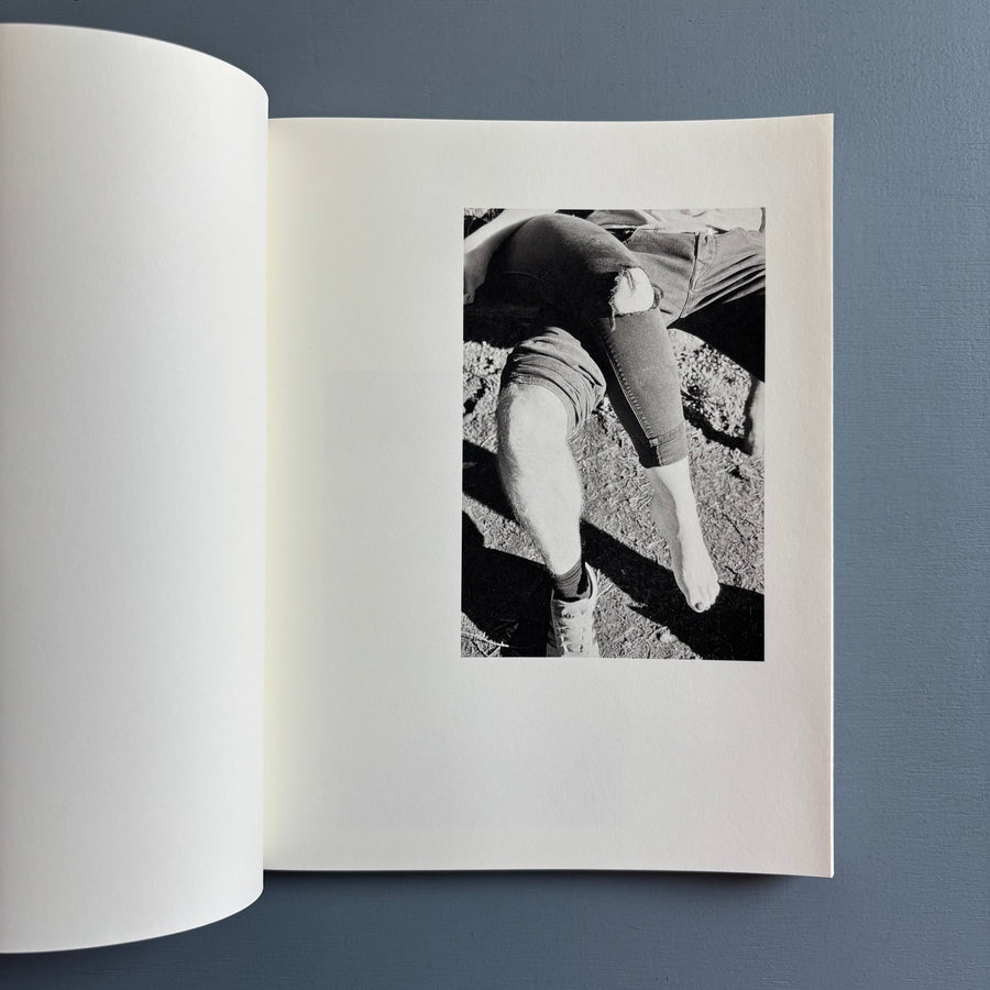 AILLEURS, ICI - Didier Faustino, Jennifer Allora & Guillermo Calzadilla, Oliver Payne & Nick Relph, Tino Sehgal, Francis Alÿs - ARC 2004 - Saint-Martin Bookshop