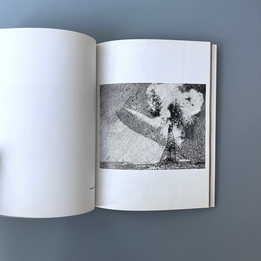 Vik Muniz / Ernesto Neto - XLIX Biennale di Venezia 2001 - Saint-Martin Bookshop