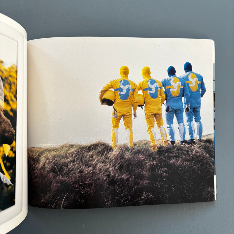 Matthew Barney - Cremaster 4 - Fondation Cartier/Gladstone Gallery - Saint-Martin Bookshop