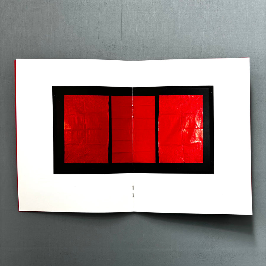 James Lee Byars - Leuven 2001 - Saint-Martin Bookshop