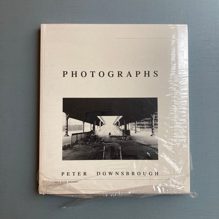 Peter Downsbrough - Photographs - Imschoot 1991 - Saint-Martin Bookshop