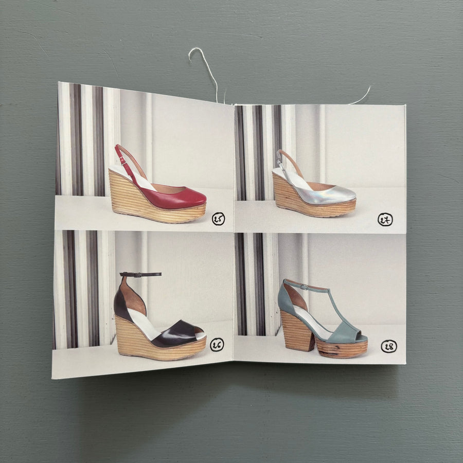 Maison Martin Margiela - Lookbook Women SS 2008 Accessories and shoes - Saint-Martin Bookshop