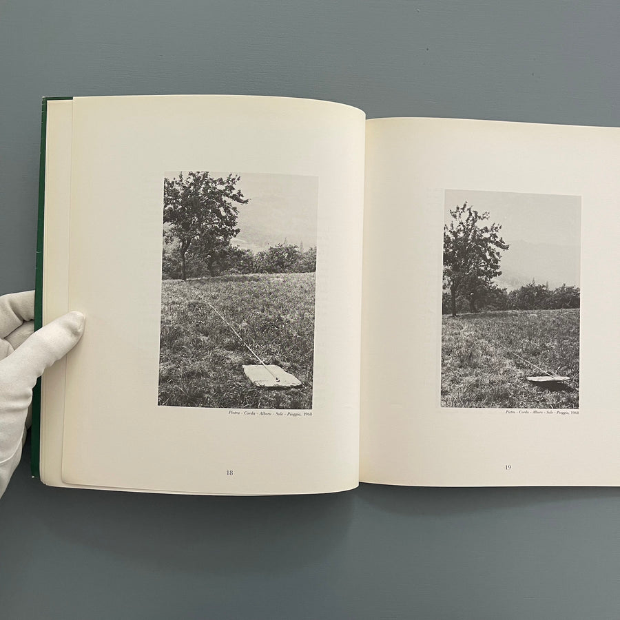 Giuseppe Penone - Creuser la mémoire de la boue - Charleroi 1986 - Saint-Martin Bookshop