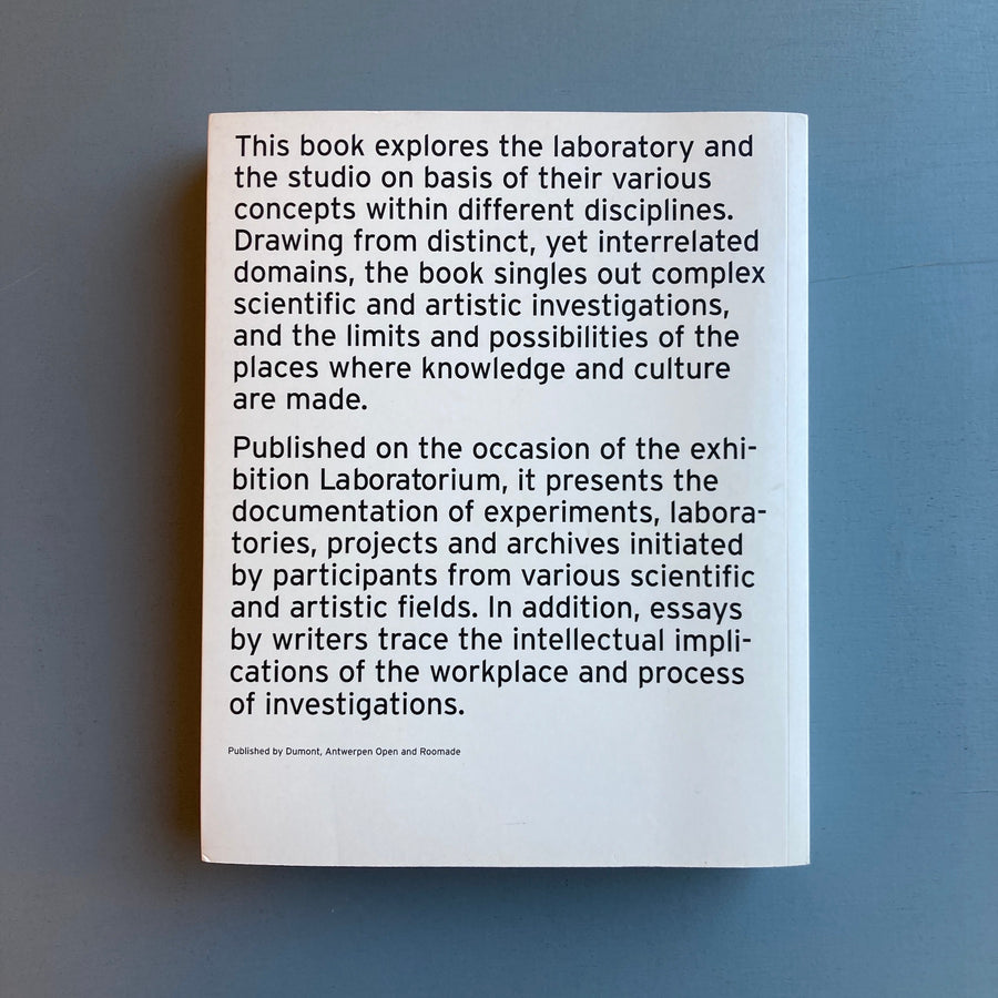 Hans Ulrich Obrist & Barbara Vanderlinden - Laboratorium - Dumont 2001 - Saint-Martin Bookshop