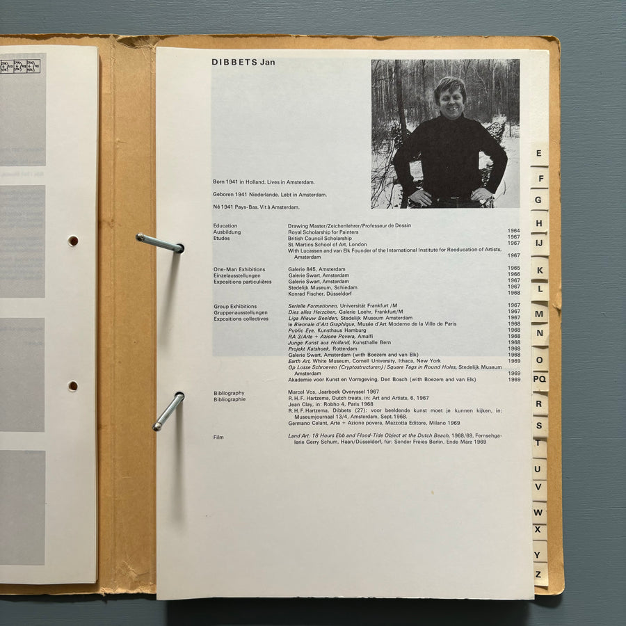 Live in Your Head: When Attitudes Become Form, by Harald Szeemann - Kunsthalle Bern 1969 - Saint-Martin Bookshop