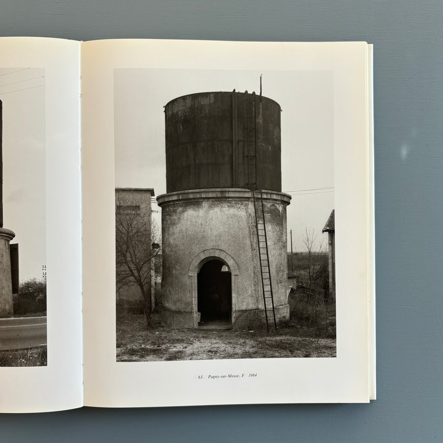 Bernd und Hilla Becher - Wassertürme - Schirmer/Mosel 1988 - Saint-Martin Bookshop