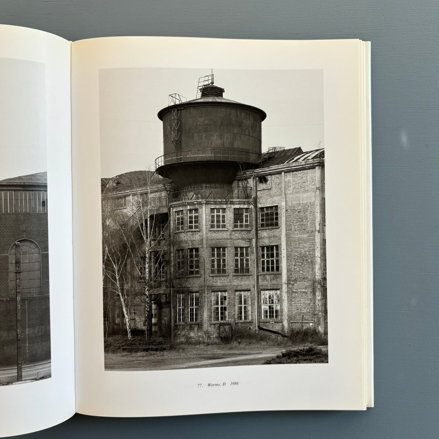 Bernd und Hilla Becher - Wassertürme - Schirmer/Mosel 1988 - Saint-Martin Bookshop