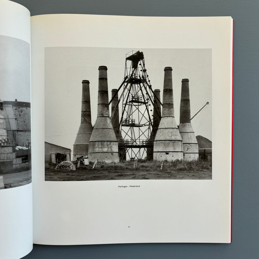 Bernd & Hilla Becher - Lime kiln. Fours a chaux - Lhoist Group 2000 - Saint-Martin Bookshop