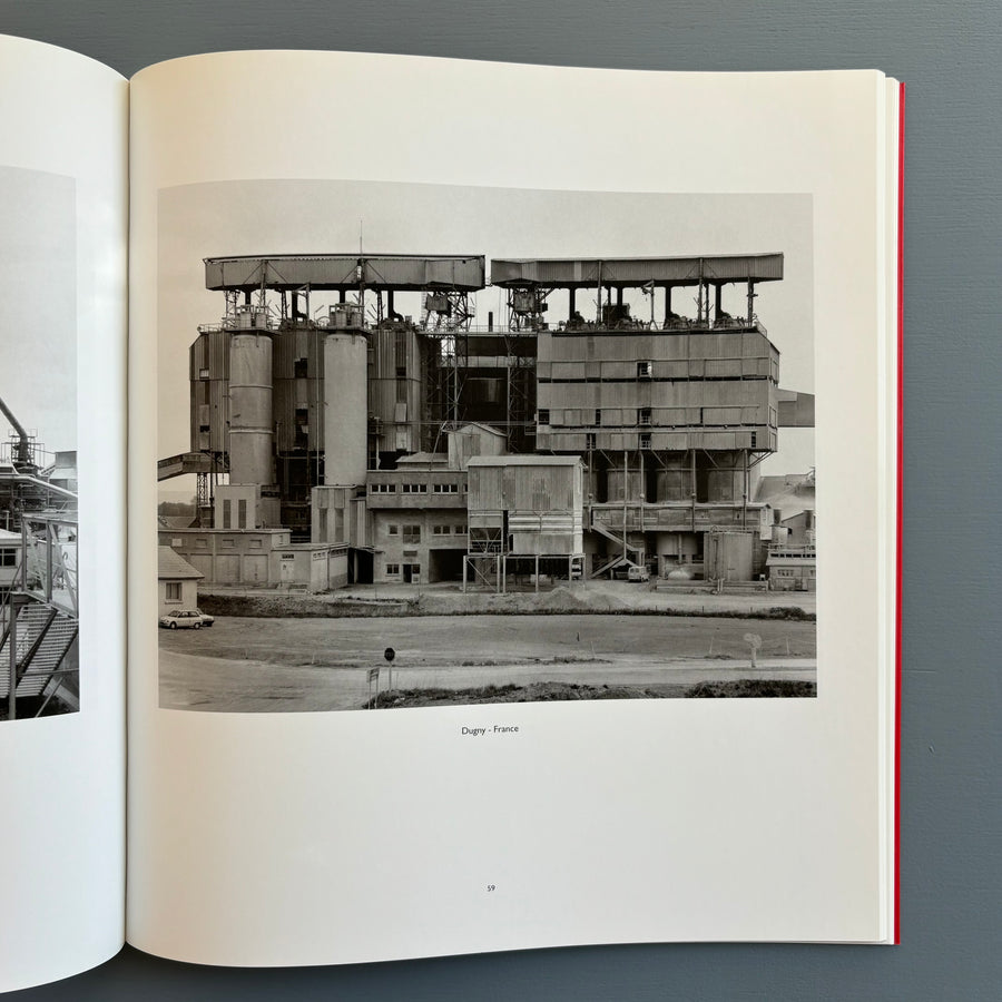 Bernd & Hilla Becher - Lime kiln. Fours a chaux - Lhoist Group 2000 - Saint-Martin Bookshop