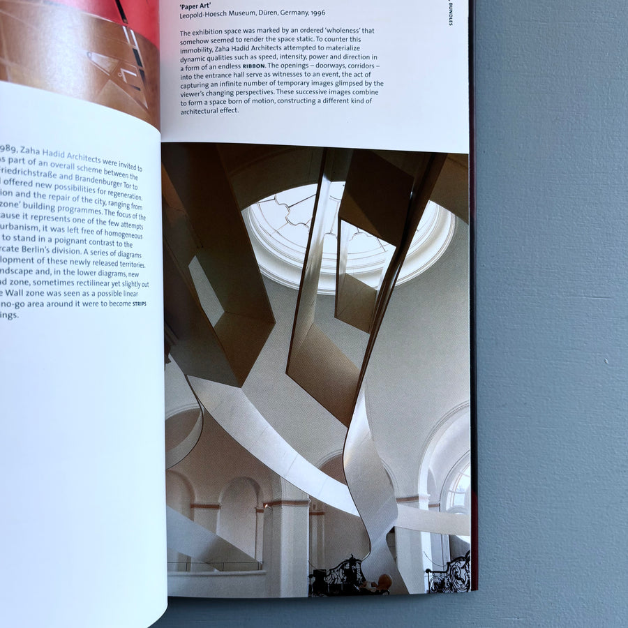 Zaha Hadid - Complete Works - Tames & Hudson 2004 - Saint-Martin Bookshop