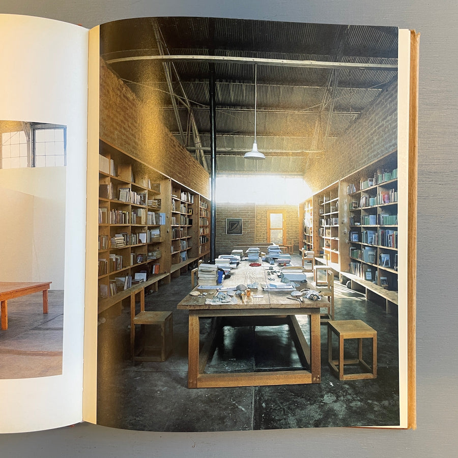 Donald Judd Furniture - Retrospective - Boymans-Van Beuningen Museum 1993 - Saint-Martin Bookshop