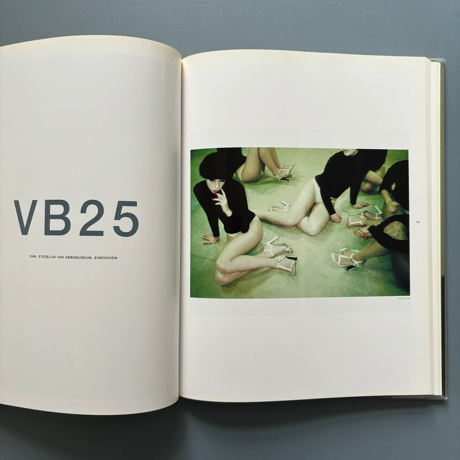 Vanessa Beecroft - VB 08-36 Performances - Hatje Cantz 2000 - Saint-Martin Bookshop