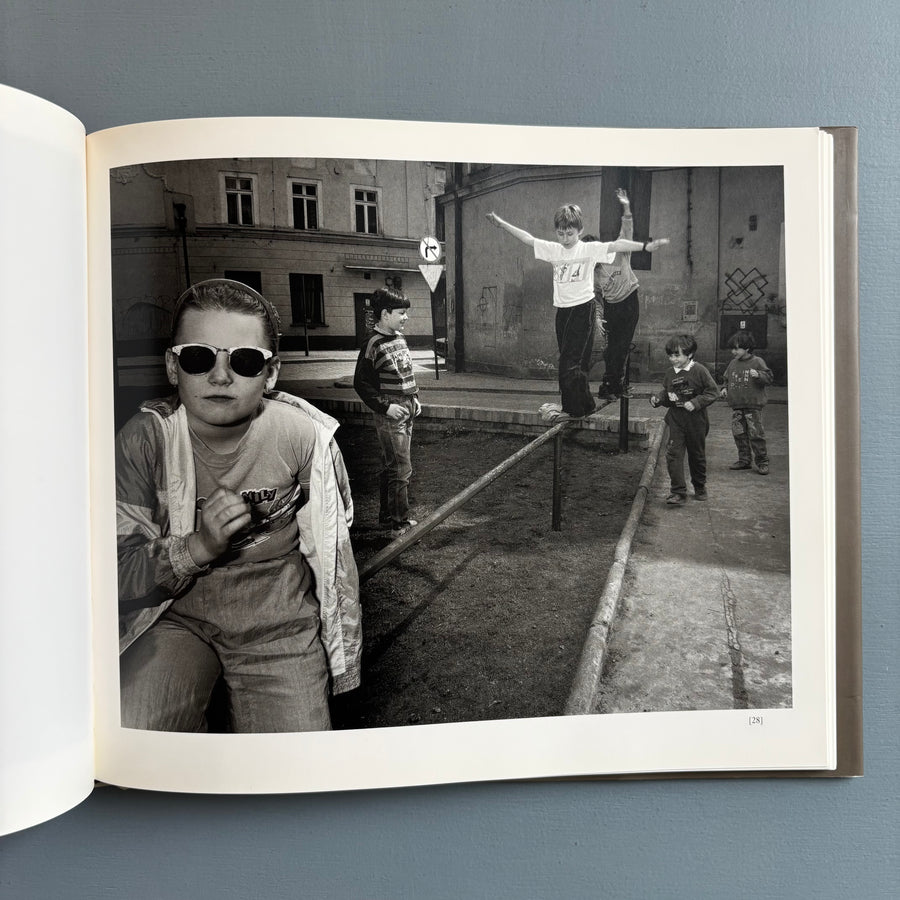 Carl De Keyzer - East of Eden - Ludion 1996