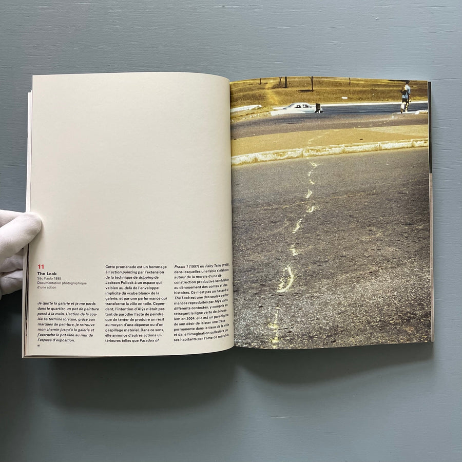 Francis Alÿs - A story of deception - Lannoo 2010 - Saint-Martin Bookshop