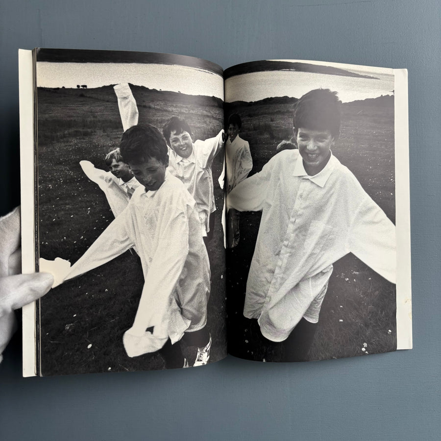 Y's Yohji Yamamoto - In Ireland Connemara - Fall/Winter 1993/94 - Saint-Martin Bookshop