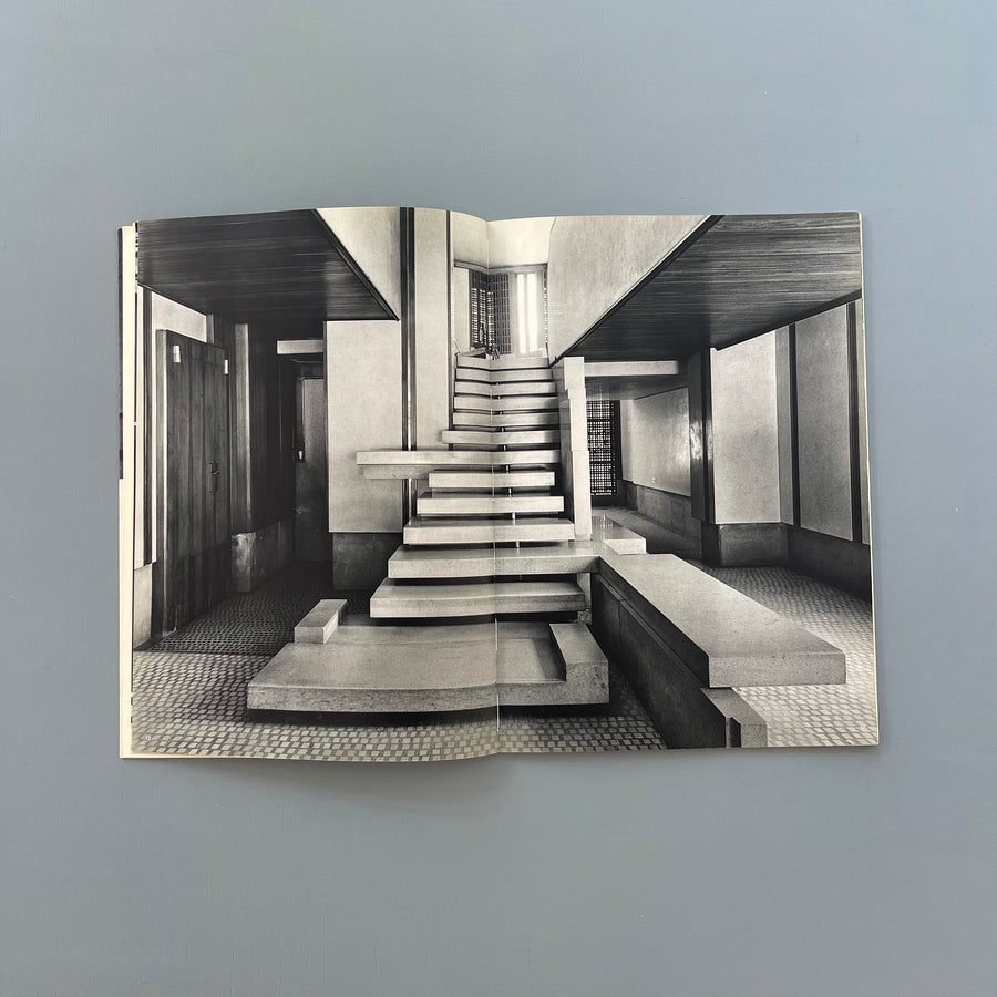 GA 51 Carlo Scarpa - Global Architecture 1979 - Saint-Martin Bookshop