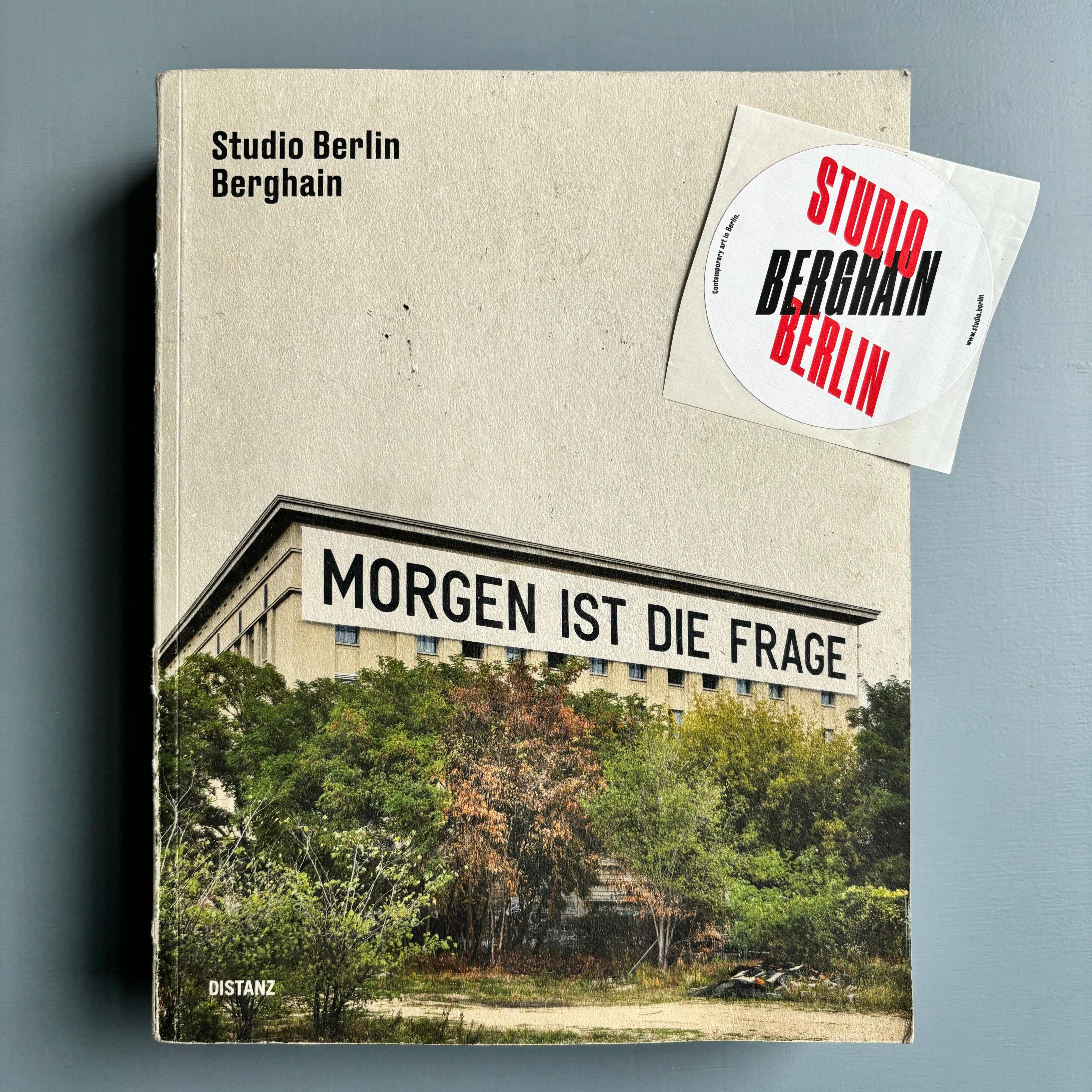 Studio Berlin Berghain - Distanz 2020 - Saint-Martin Bookshop