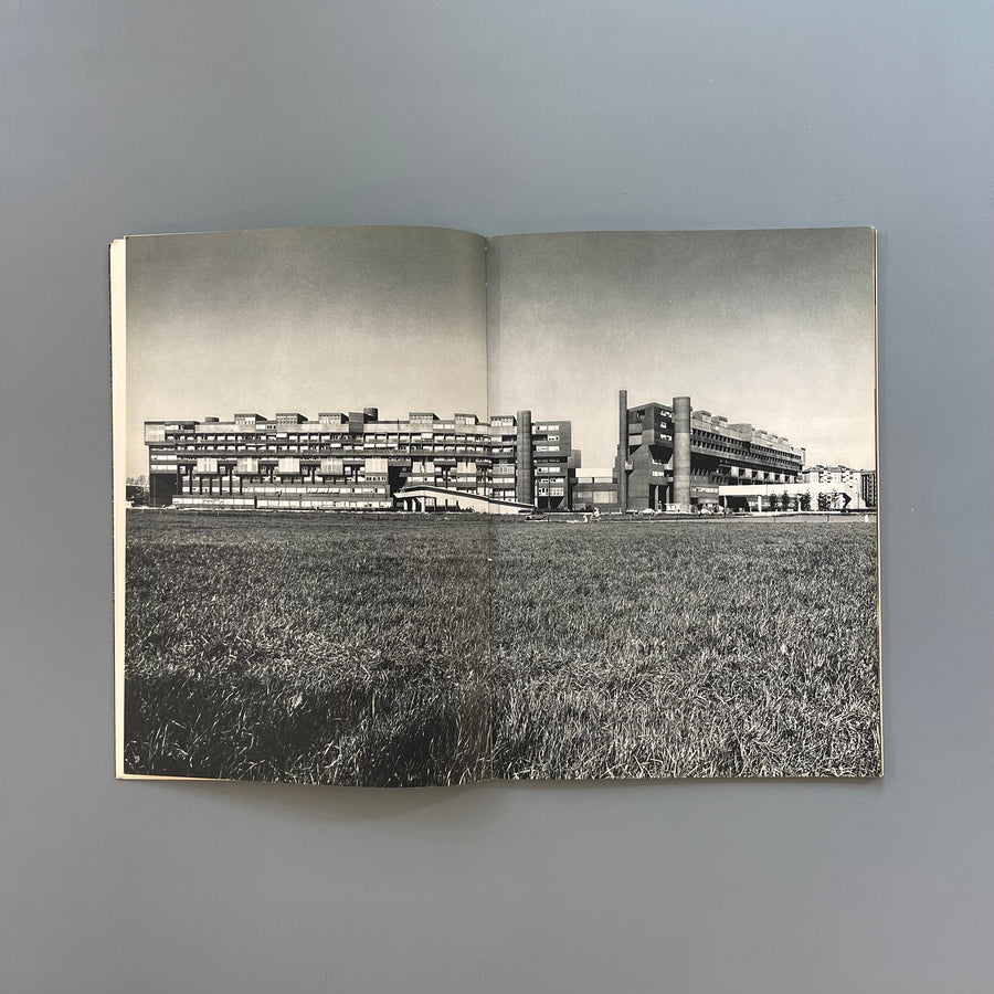 GA 45 Carlo Aymonino/Aldo Rossi - Global Architecture 1977 - Saint-Martin Bookshop
