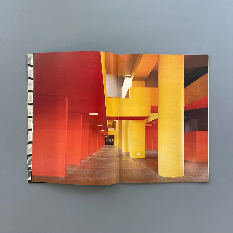 GA 45 Carlo Aymonino/Aldo Rossi - Global Architecture 1977 - Saint-Martin Bookshop