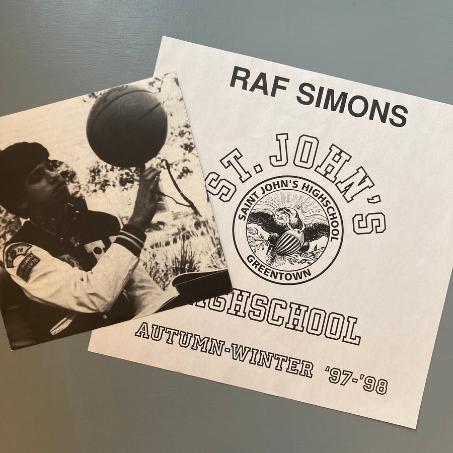 Raf Simons - Showroom Invitation - AW 1997-98 - Saint-Martin Bookshop