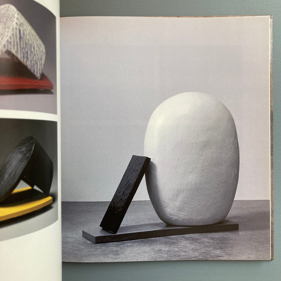 Jun Kaneko (signed) - Dutch Series-Between Light and Shadow - Snoeck 1996 - Saint-Martin Bookshop