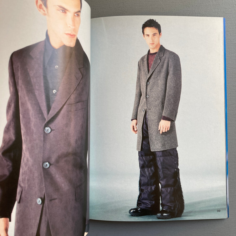 Versace - Men's collection - Fall-Winter 1999/2000 - Saint-Martin Bookshop