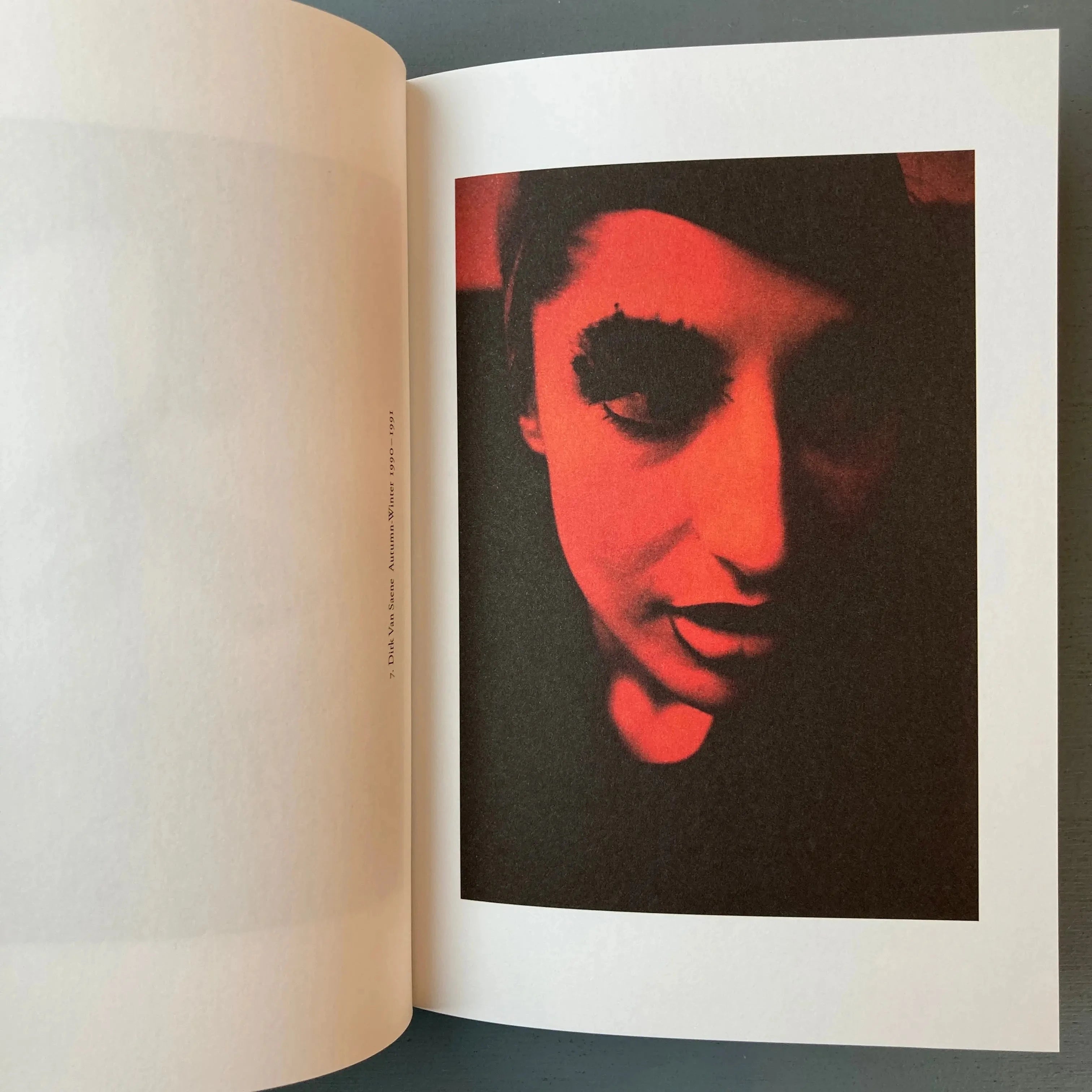 アート・デザイン・音楽 MAKE-UP / INGE GROGNARD Inge Grognard, Makeup 1989-2005 - ZEGRIS 2022 - Saint-Martin Bookshop