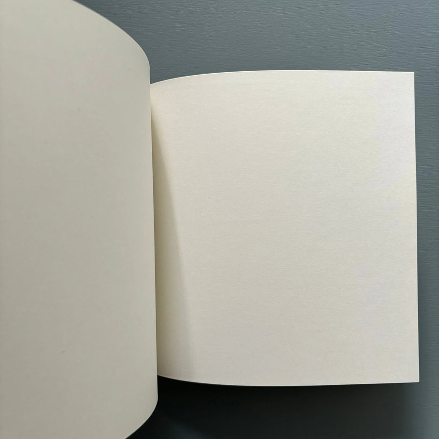 James Lee Byars - Golddust is my Ex libris - ARC Musee d'Art Moderne Paris 1983 - Saint-Martin Bookshop