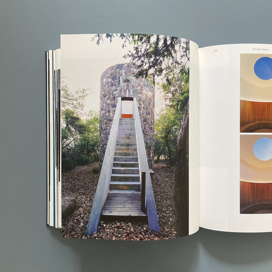 James Turrell - A retrospective - Delmonico Prestel 2013 - Saint-Martin Bookshop