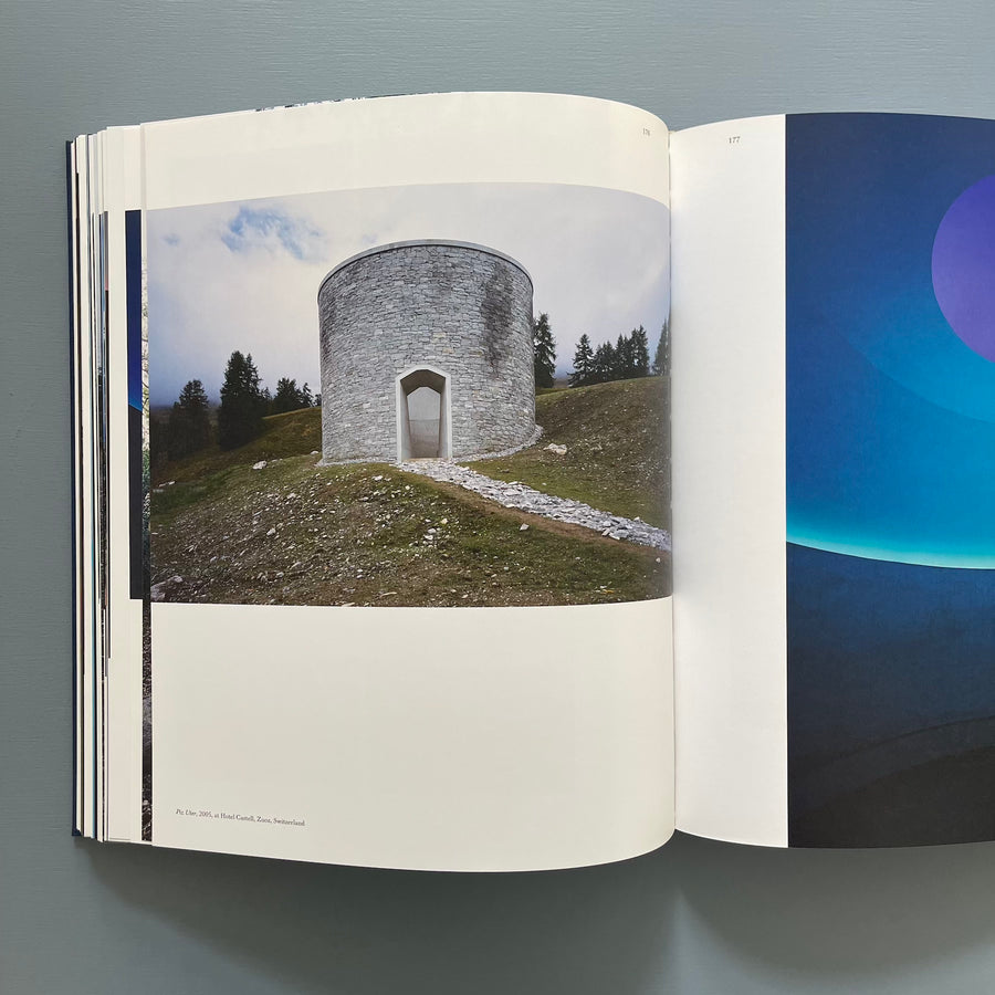 James Turrell - A retrospective - Delmonico Prestel 2013 - Saint-Martin Bookshop