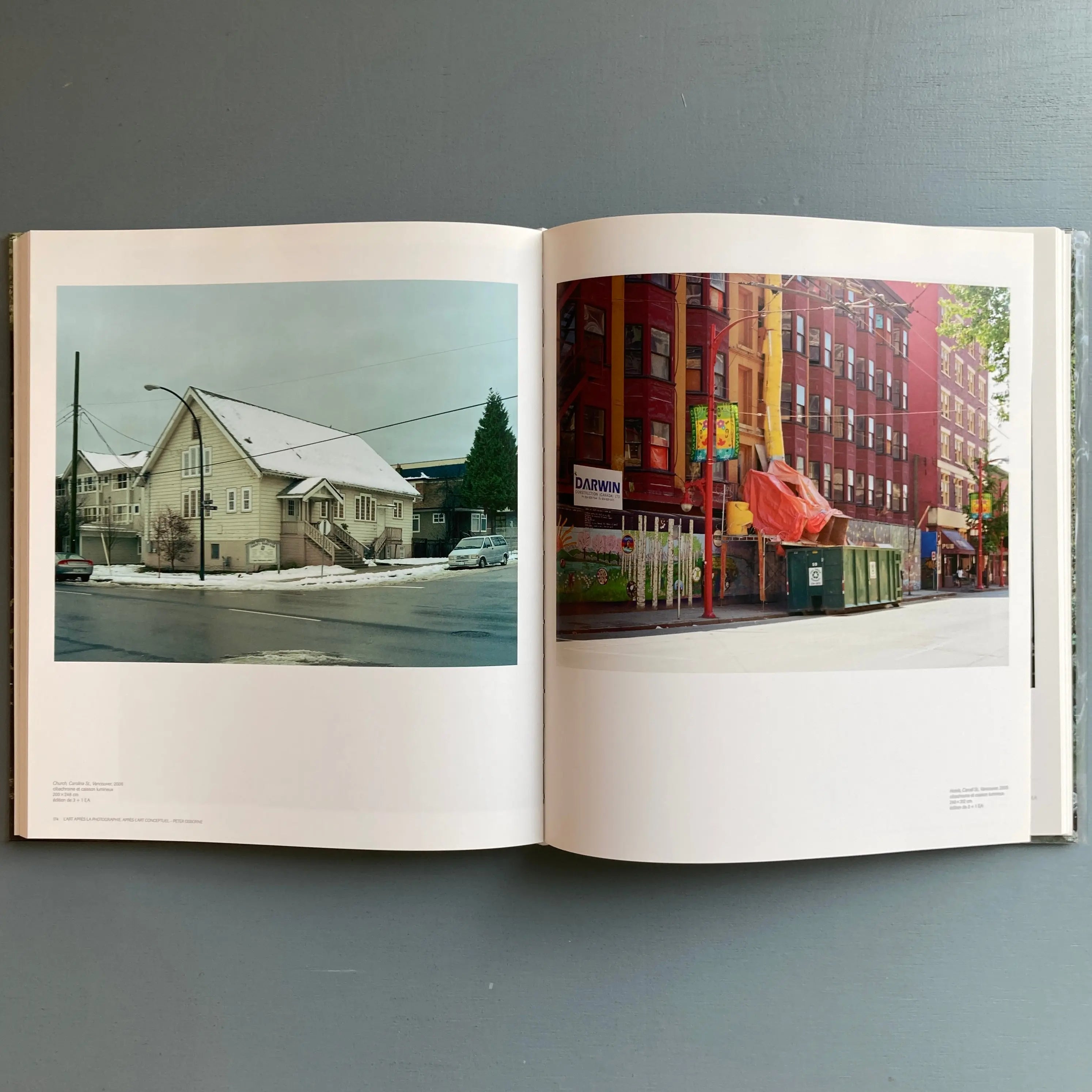 Jeff Wall - Phaidon 2010 - Saint-Martin Bookshop
