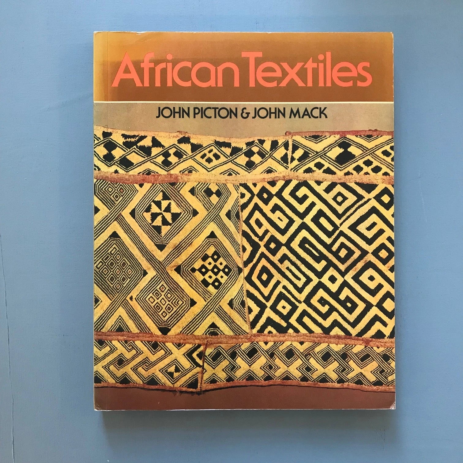 John Picton and John Mack - African textiles - British - Saint