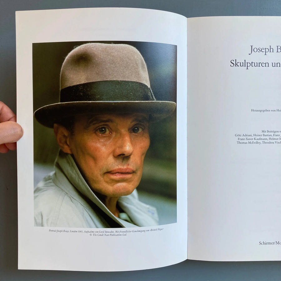 Joseph Beuys - Skulpturen und objekte - Schirmer/Mosel 1988