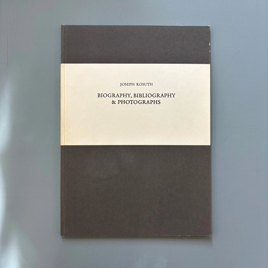 Jospeh Kosuth - Investigationen über Kunst & Problemkreise Seit 1965 - Kunstmuseum Luzern 1973 - Saint-Martin Bookshop