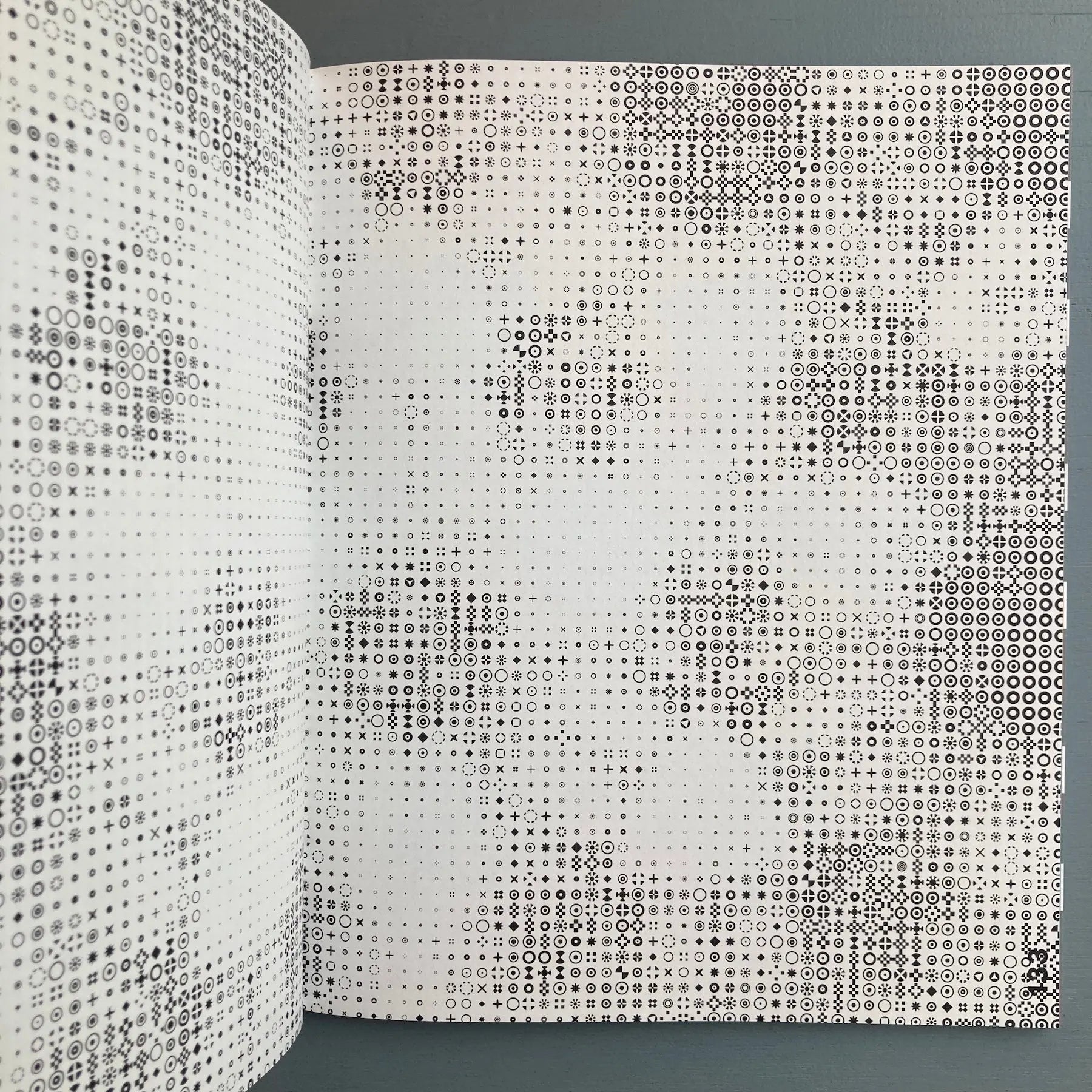 Karel Martens - Patterns - Roma Publications 2021 - Saint-Martin