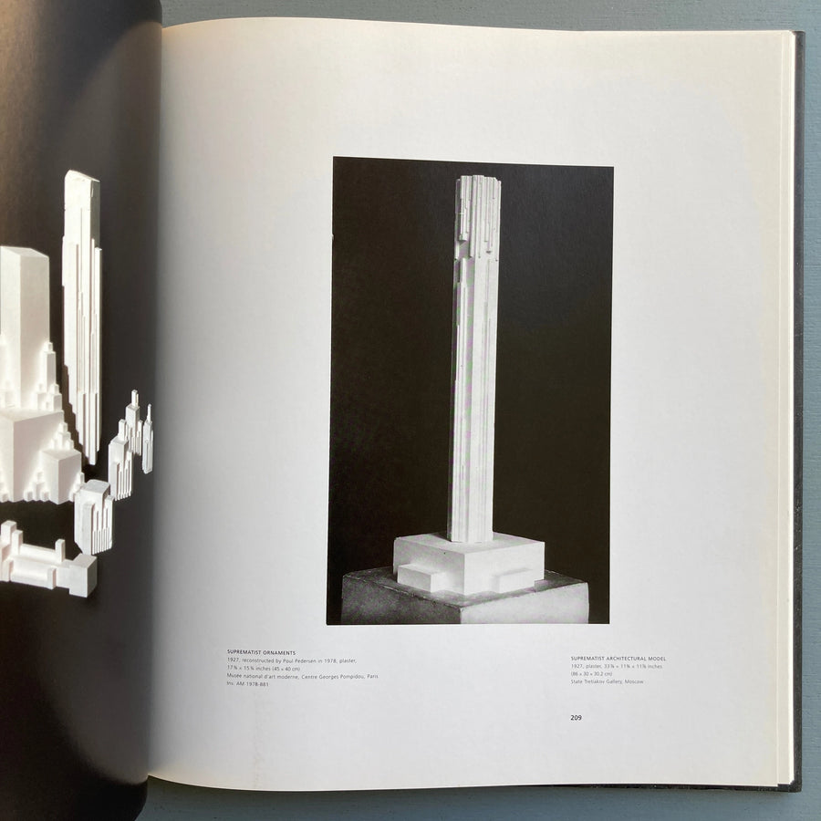 Kazimir Malevich - Supematism - Guggenheim 2003 - Saint-Martin Bookshop