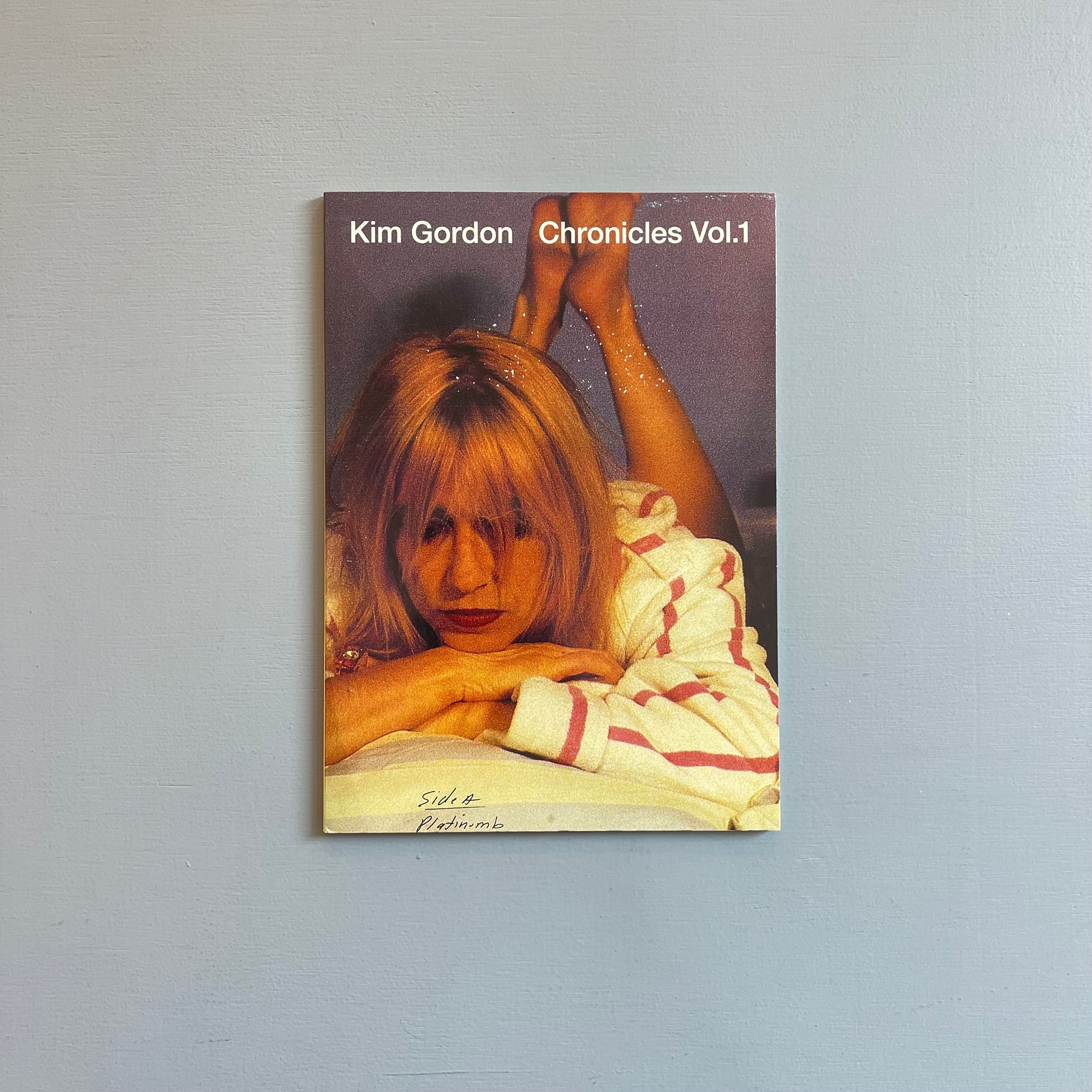 絶版‼️ Kim Gordon: Chronicles Vol.1 Kim-Gordon-_signed_-Chronicles