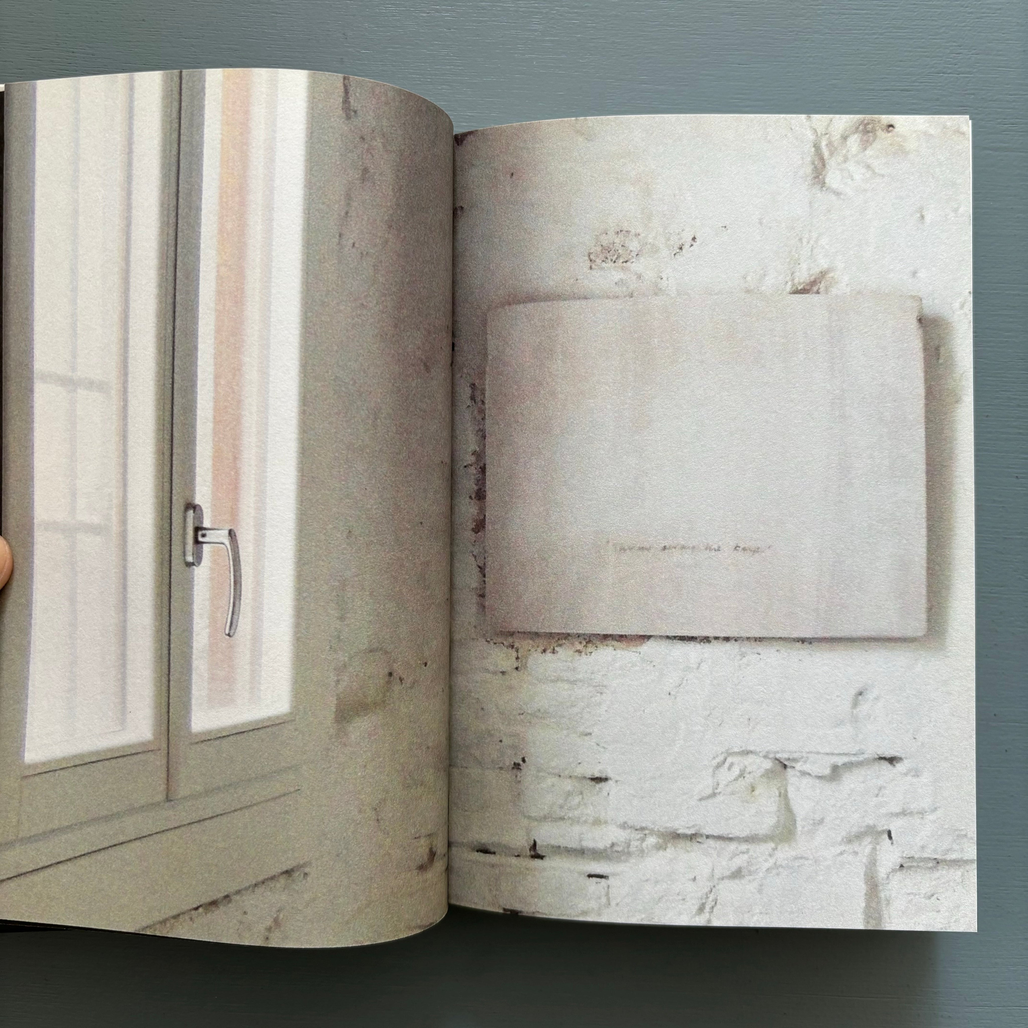 Lee Kit - Never - S.M.A.K./König 2016 - Saint-Martin Bookshop