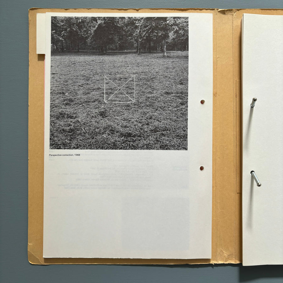 Live in Your Head: When Attitudes Become Form, by Harald Szeemann - Kunsthalle Bern 1969 - Saint-Martin Bookshop