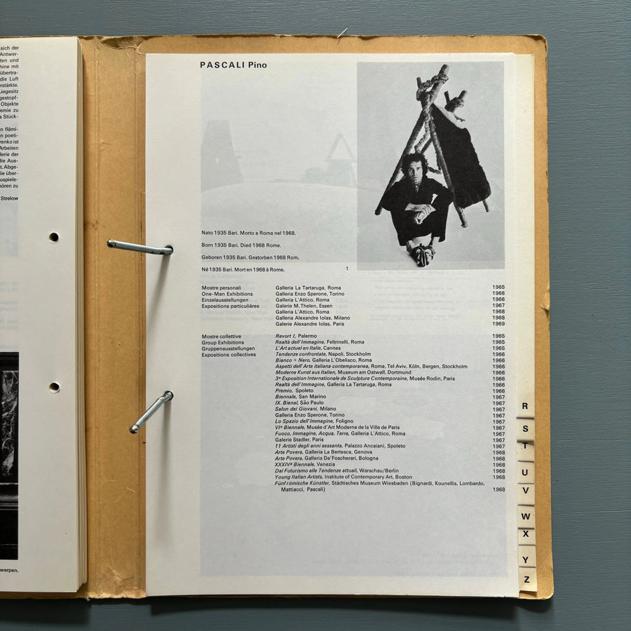 Live in Your Head: When Attitudes Become Form, by Harald Szeemann - Kunsthalle Bern 1969 - Saint-Martin Bookshop