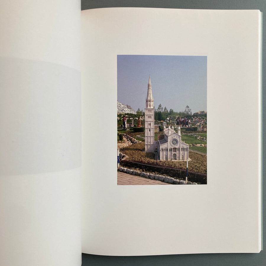 Luigi Ghirri & Ivo Rambaldi - Italia in Miniatura - Mack 2024 - Saint-Martin Bookshop