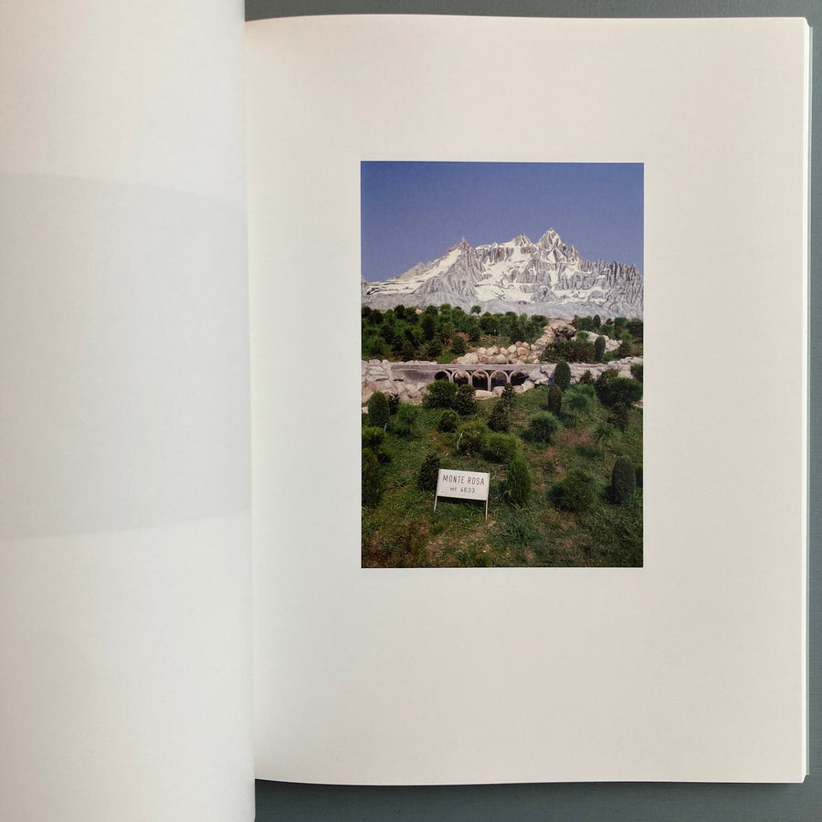 Luigi Ghirri & Ivo Rambaldi - Italia in Miniatura - Mack 2024 - Saint-Martin Bookshop