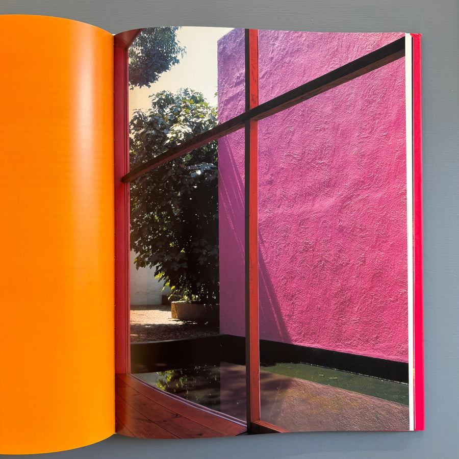 Luis Barragan - L'espace et L'ombre, Le Mur et La Couleur - Birkhauser 2002 - Saint-Martin Bookshop