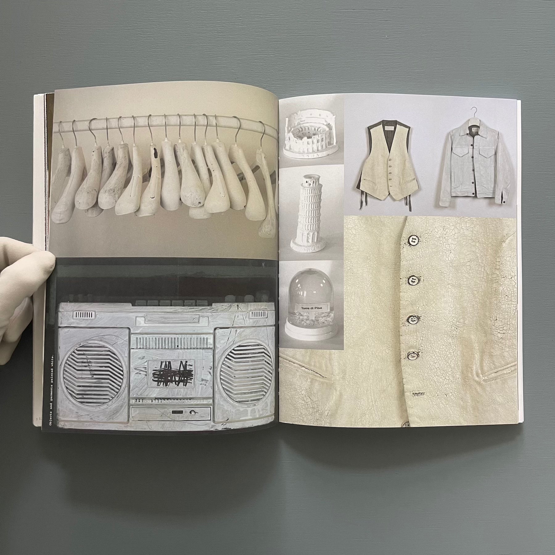 Maison Martin Margiela - 20 The Exhibition - MoMu 2008 - Saint Maison Martin Margiela - 20 The Exhibition - MoMu 2008 - Saint