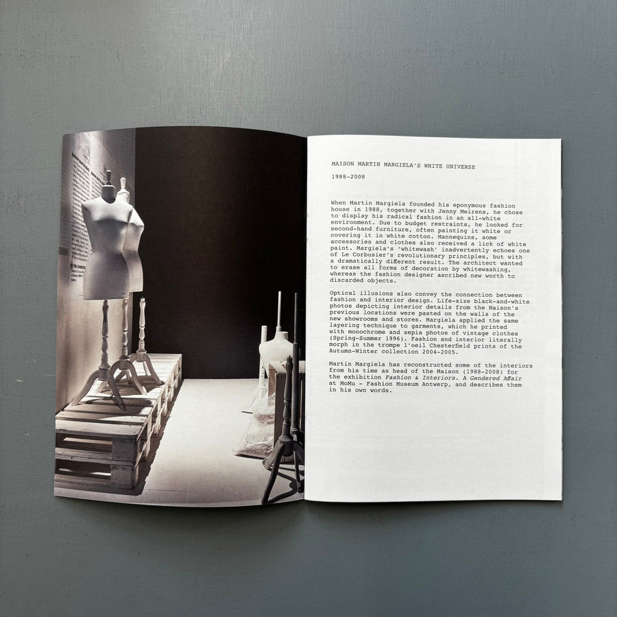 Maison Martin Margiela's White Universe 1988-2008 - MoMu 2025 - Saint-Martin Bookshop