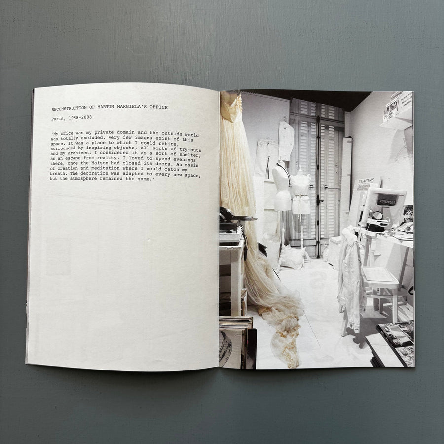Maison Martin Margiela's White Universe 1988-2008 - MoMu 2025 - Saint-Martin Bookshop