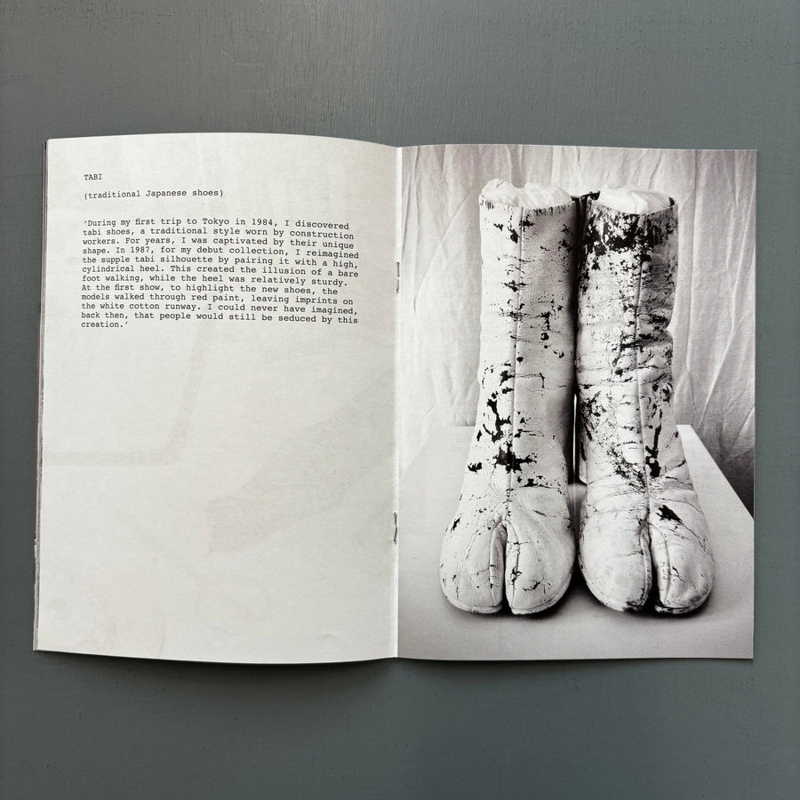 Maison Martin Margiela's White Universe 1988-2008 - MoMu 2025 - Saint-Martin Bookshop