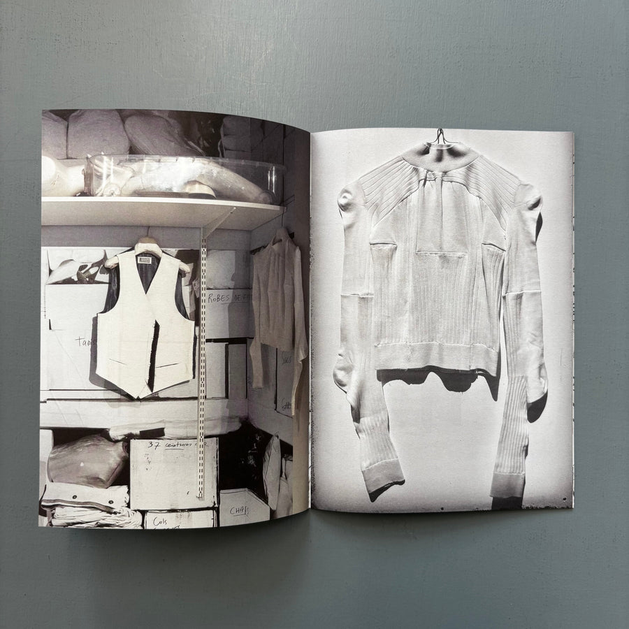 Maison Martin Margiela's White Universe 1988-2008 - MoMu 2025 - Saint-Martin Bookshop