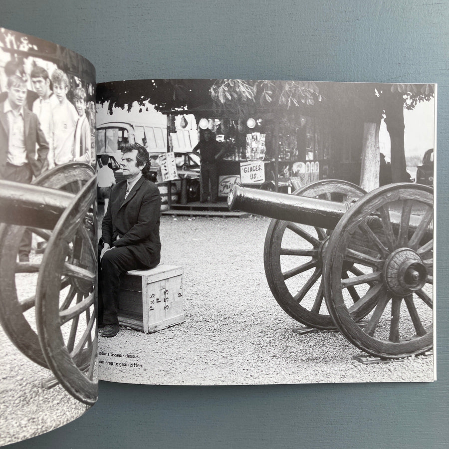 Marcel Broodthaers - Un voyage à Waterloo - Merz 2001 - Saint-Martin Bookshop